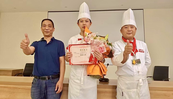 狄鹿烹饪抖音小阳先生